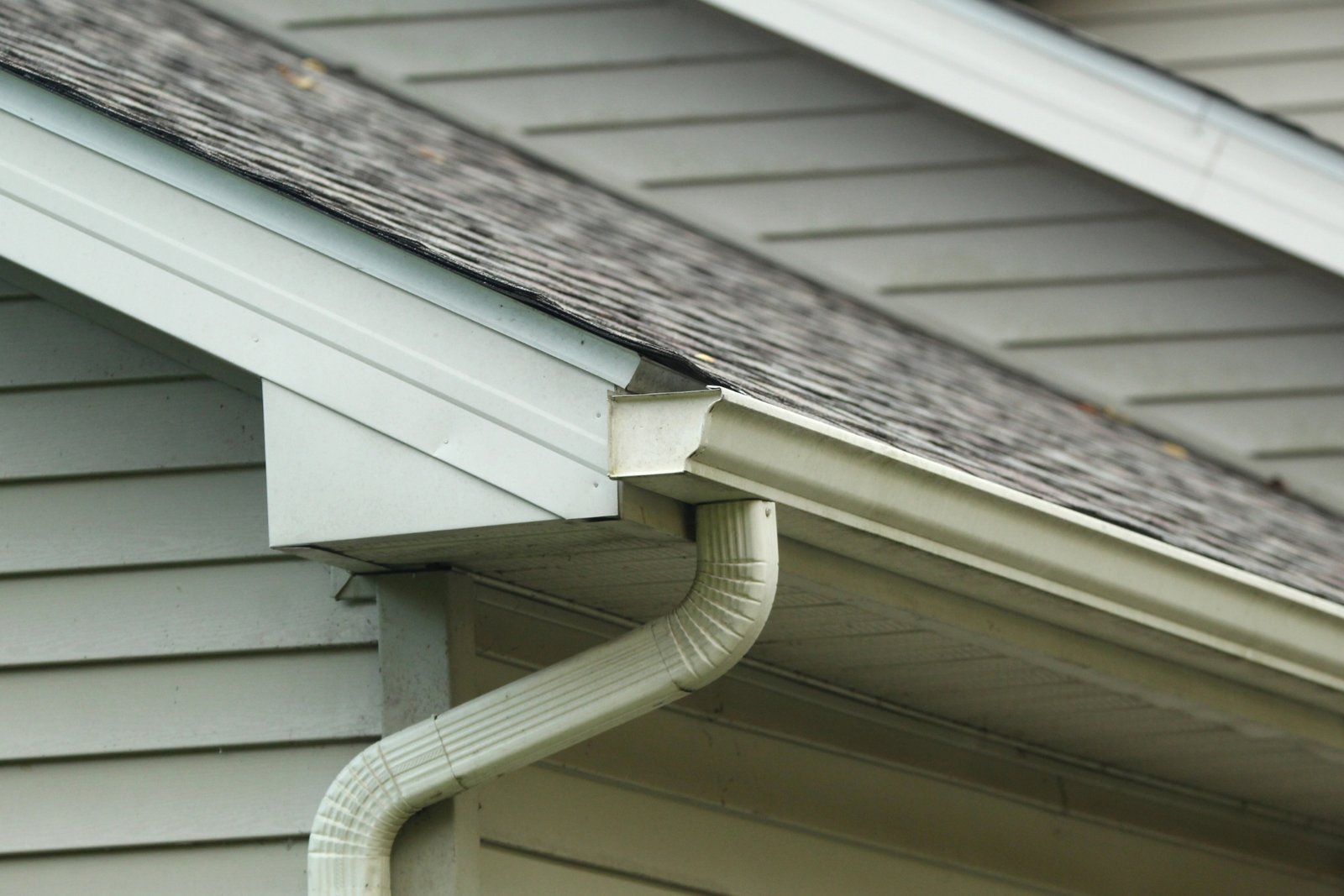 Gutter Services Background